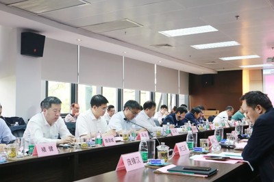 凝聚共识，创新发展 六省两市工信厅负责人考察徐工汉云，共探重庆信息技术咨询服务新机遇